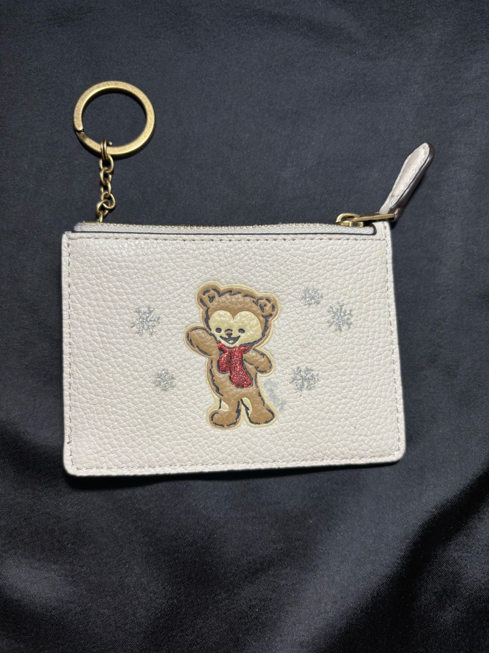 Coach Winter  Teddy Bear Coin Pouch Keychain - Picture 3 of 8